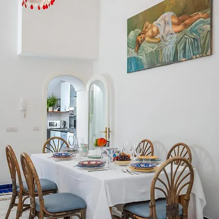 Santa Croce فيلة *